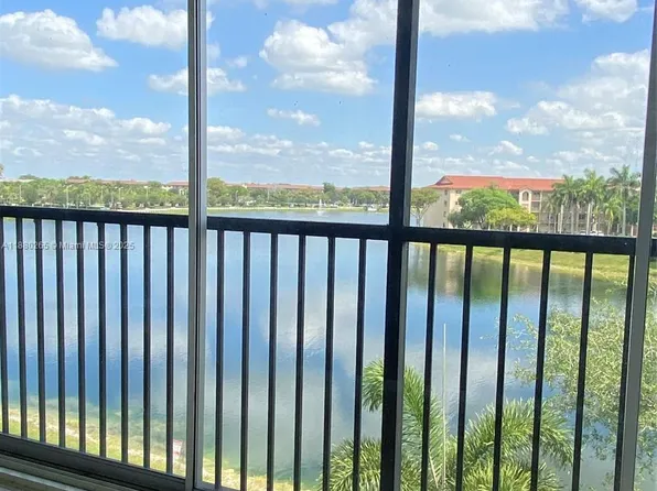 13101 SW 15th Ct APT R408, Hollywood, FL 33027