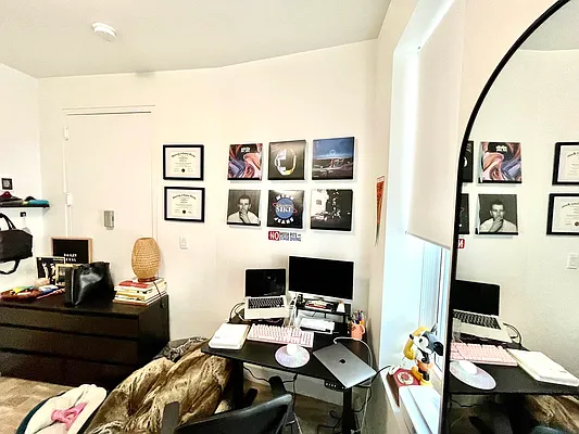 Rented by Pear NYC LLC | media 29