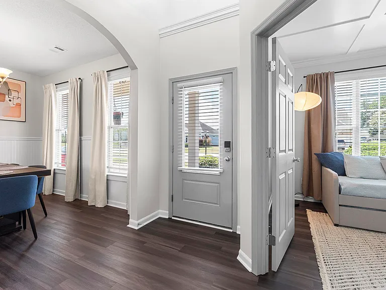 309 Raleigh Dr — Photo 8