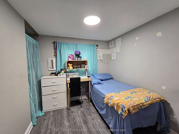 5th image of 12 Norma Cres
