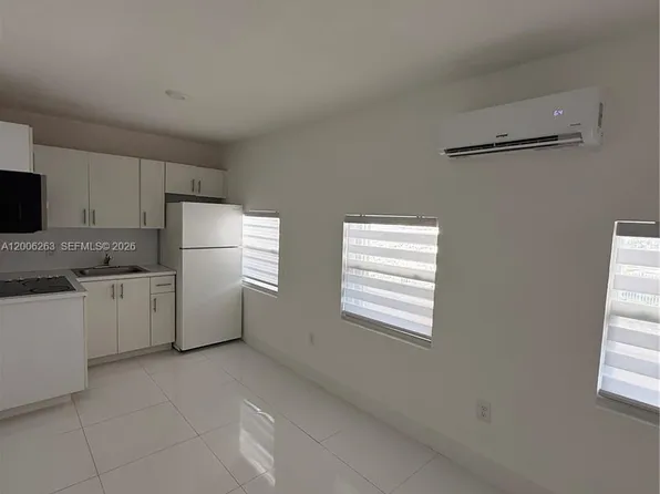 6716 NW 6th Ave APT 2, Miami, FL 33150