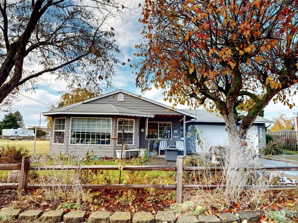335 NE Della Avenue, College Place, WA 99324