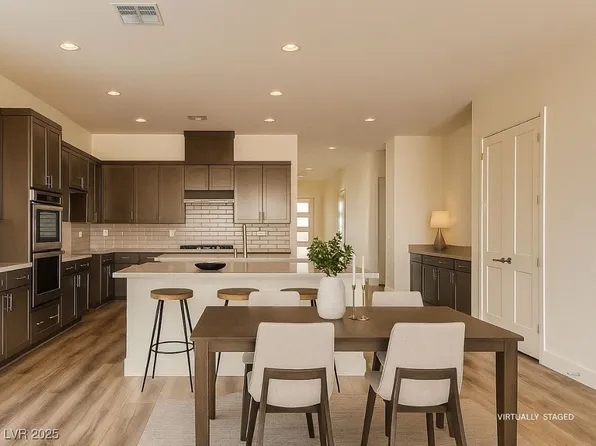 9316 Sierra De Luna Ct, Las Vegas, NV 89139