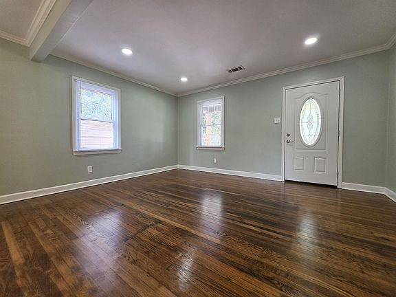 5th image of 7966 Martha St