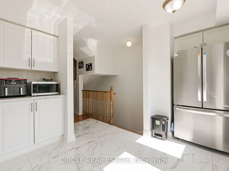 20 Spadina Rd #20 — Photo 18
