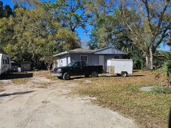 20 N Elm St, Fellsmere, FL 32948