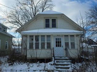 512 Hodgman St, Red Wing, MN 55066