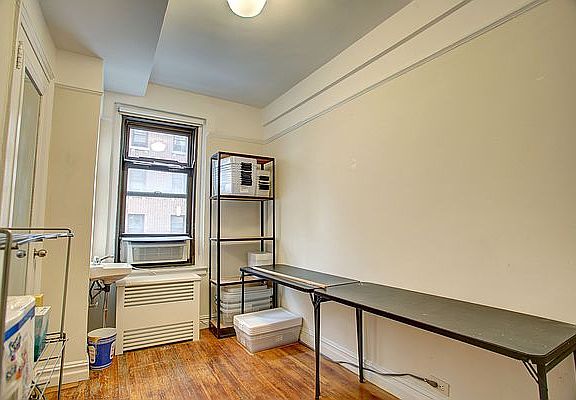 5th image of 785 W End Ave APT 8B