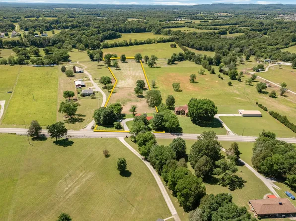 4660 Eagleville Pike, Chapel Hill, TN 37034