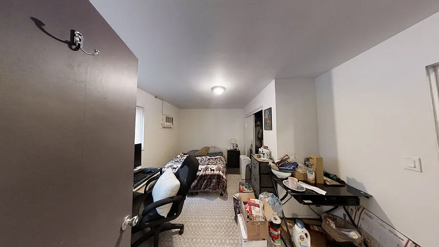 1 bed, 200 sqft, $1,150 — Photo 3