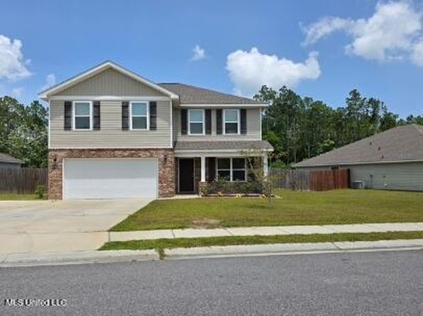 18562 Elkwood Dr