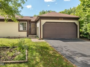 1389 Rennet Dr, Naperville, IL 60565