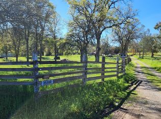 25604 Auberry Rd, Clovis, CA 93619