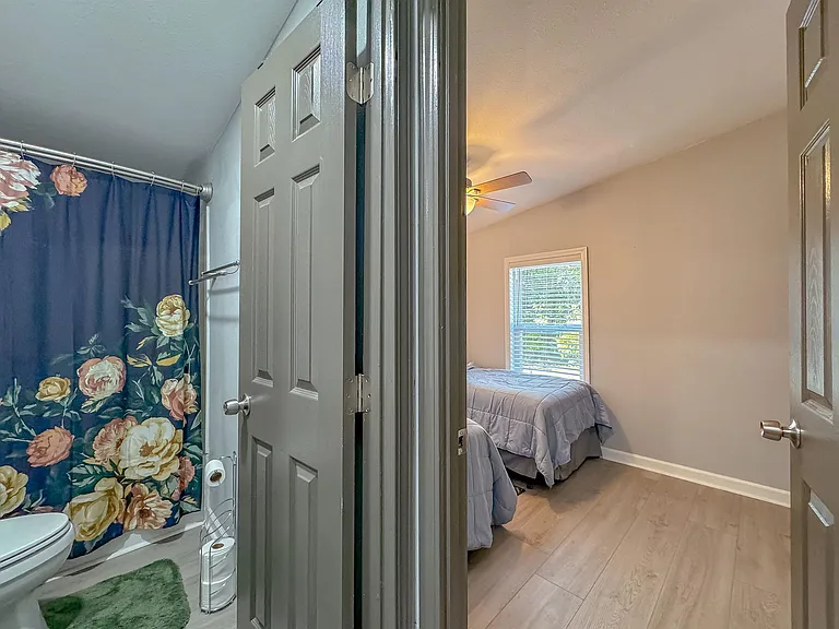 16957 Lake Christiana Ct — Photo 9