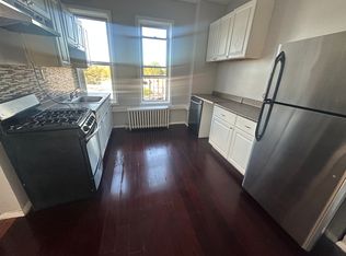90 Lake St #8D, Jersey City, NJ 07306