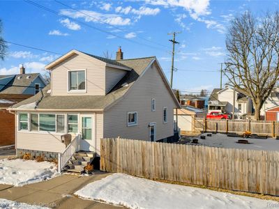 1882 7th St, Wyandotte, MI, 48192