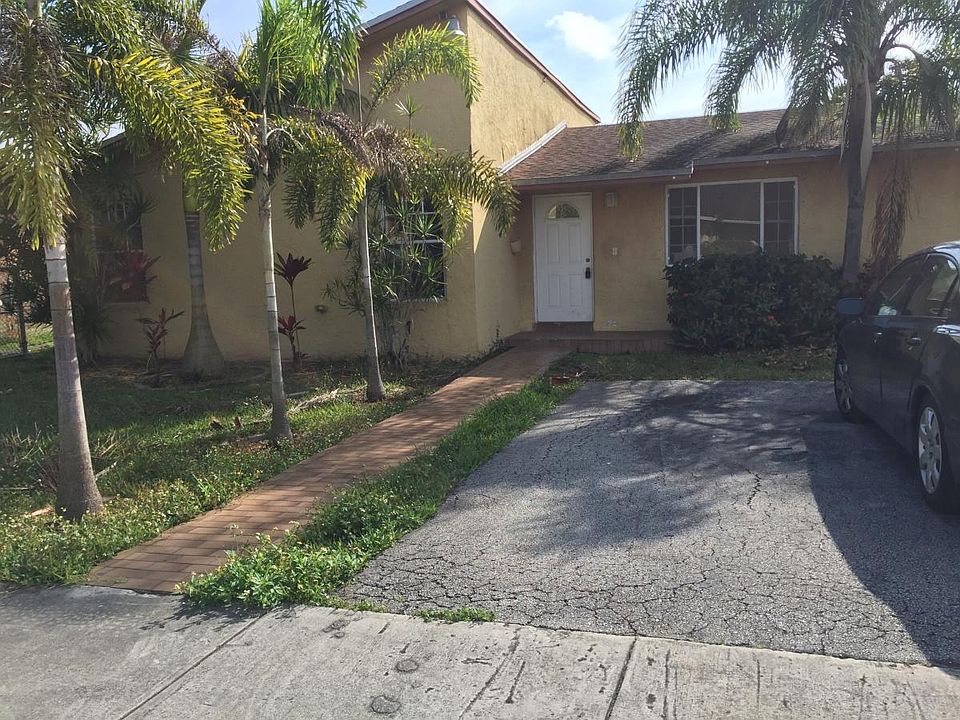 1st image of 501 NW 135th Ave