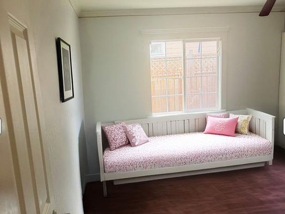 4th image of 4001 Jenkins Way