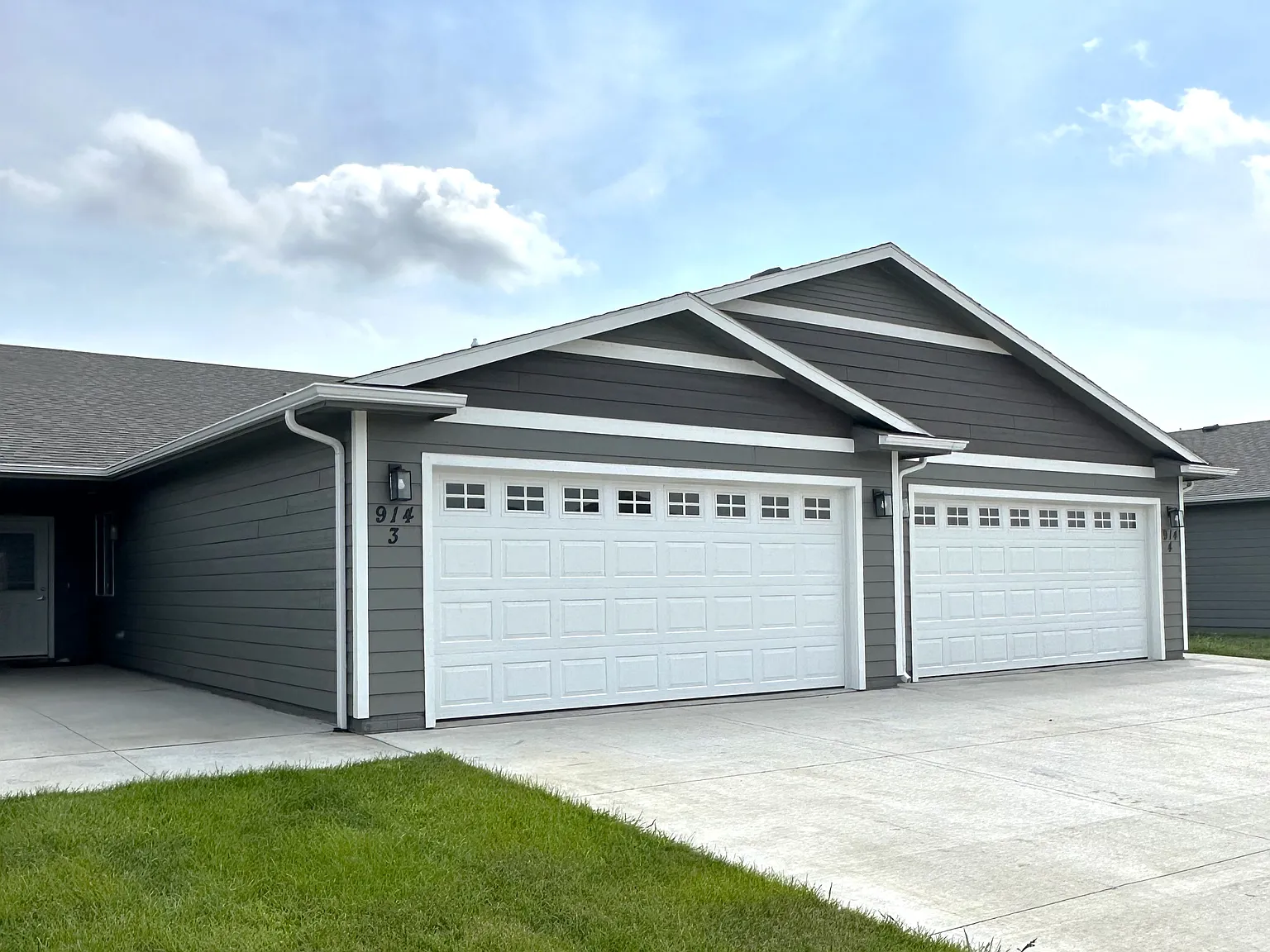 Prospect Townhomes — Photo 2
