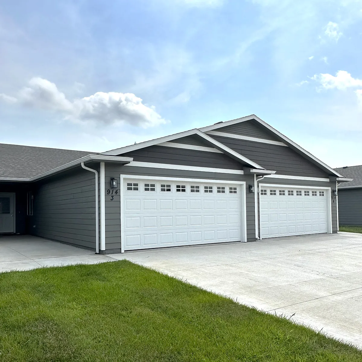 Building Photo - Prospect Townhomes