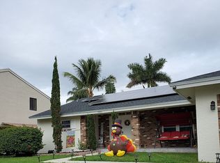 14441 Lexington Pl, Davie, FL 33325