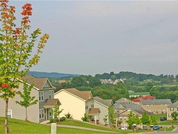2nd image of 1325 Brighton Ct