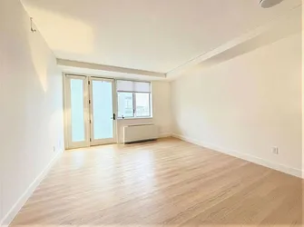 116-11 Curzon Road