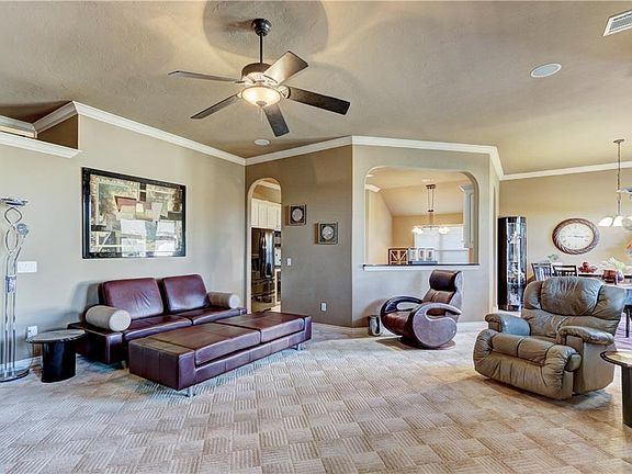 5th image of 1110 Jacob Dr