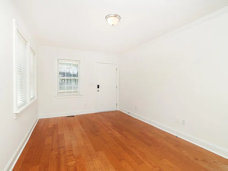 1812 Pegram St — Photo 12
