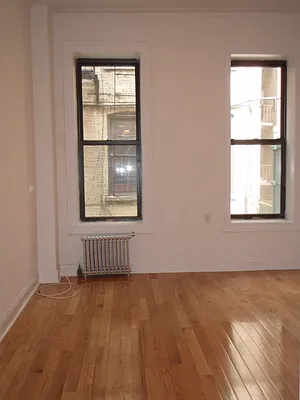 Rented by Beekman Street Realty | media 28