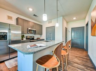 320 W Pleasant Run Rd #6102, Cedar Hill, TX 75104