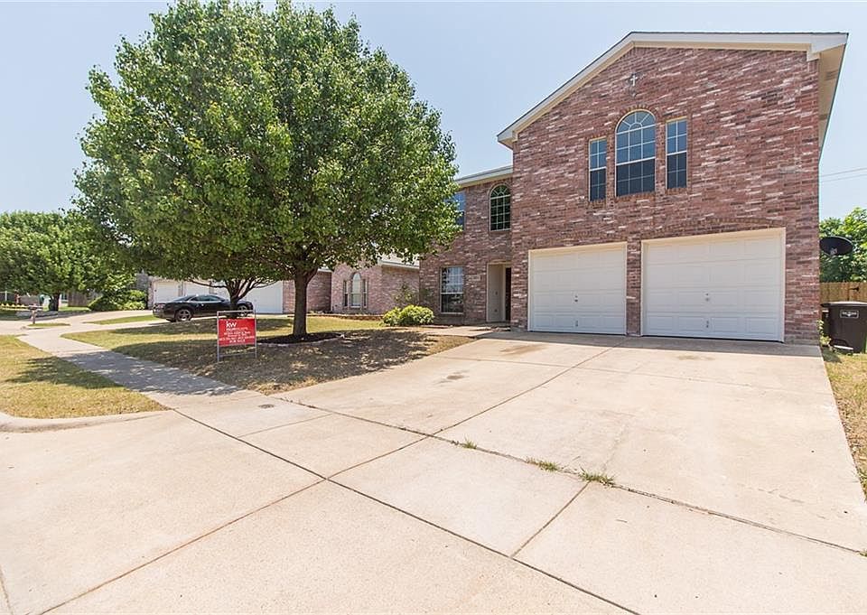 1st image of 4513 Badlands Dr