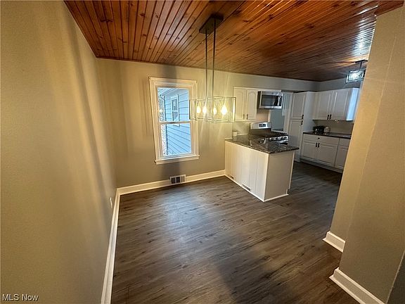 5th image of 173 Homestead Dr
