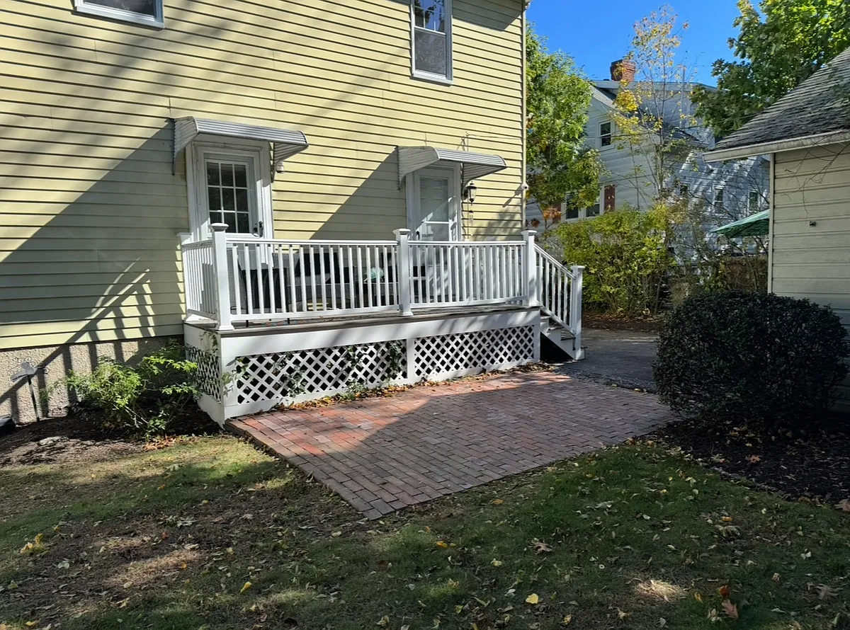 Building Photo - 147 Farrington St #2
