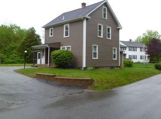 12 Pleasant St, Sutton, MA 01590