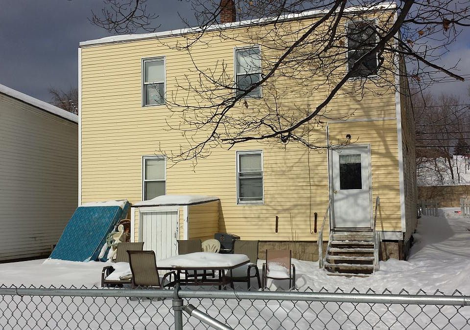 2nd image of 60 Main St APT 4