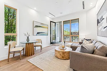 72 Quincy Street, #2