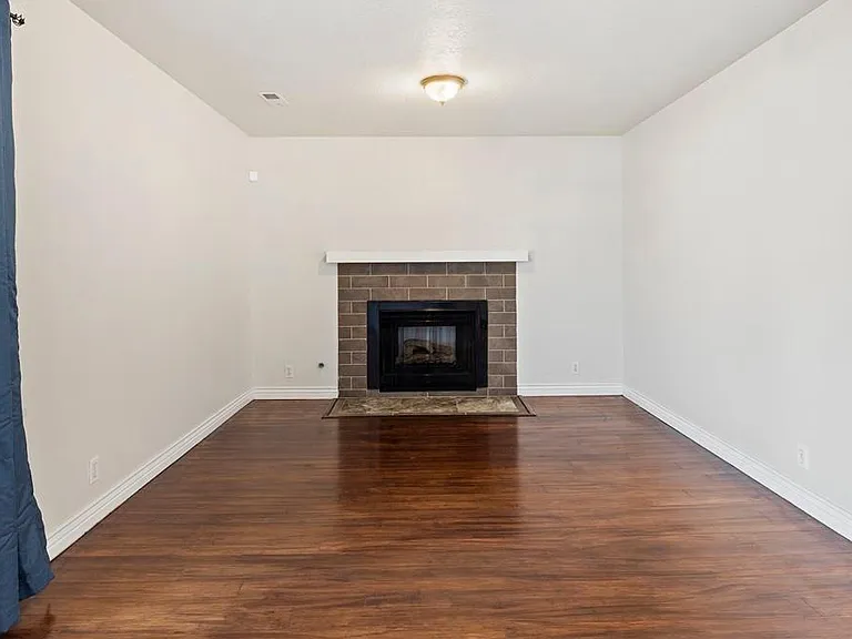3711 S Queenspointe Ln — Photo 8