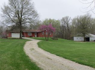422 Old Williamsburg Rd, Montgomery City, MO 63361