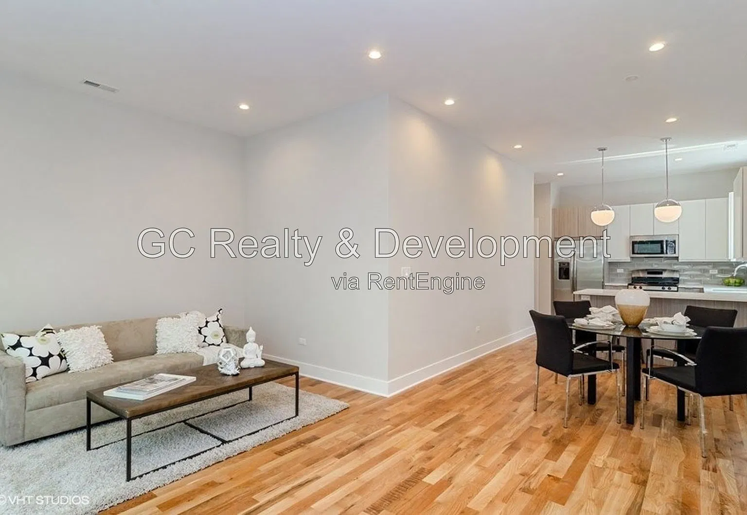 3 bed, 2.0 bath, 1650 sqft, $2,475 — Photo 3