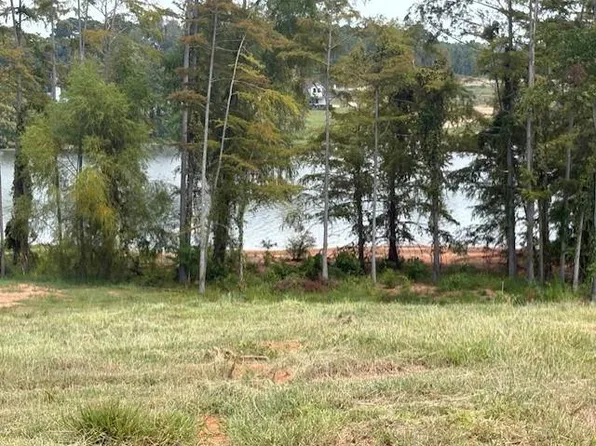 17 Mo Po Ln, Florien, LA 71429