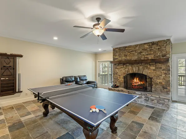 115 Falls Ct W, Highlands, NC 28741