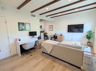1333 Brockton Ave APT 6, Los Angeles, CA 90025