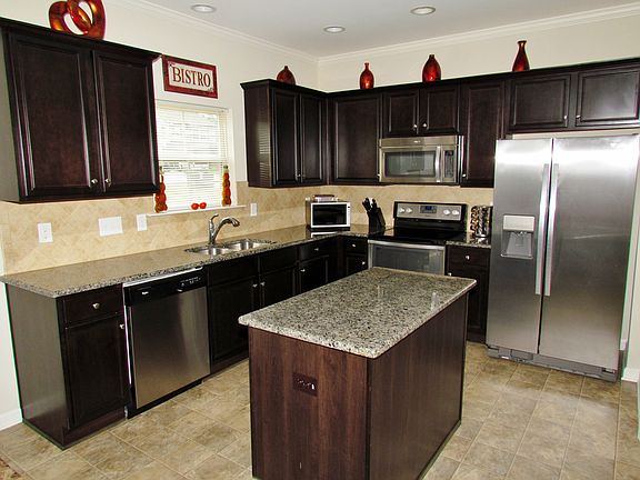 3rd image of 1532 Sunday Silence Dr