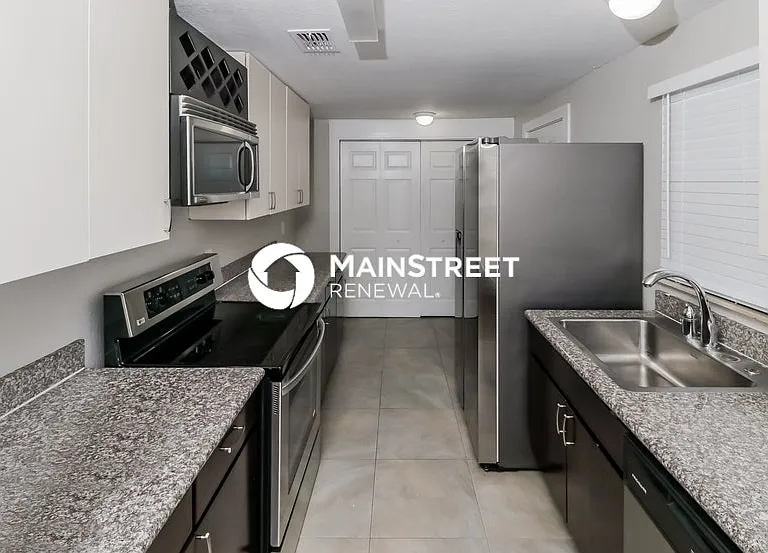 637 W Alamo Dr — Photo 6