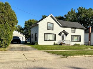 208 Summitt St, Poplar Grove, IL 61065