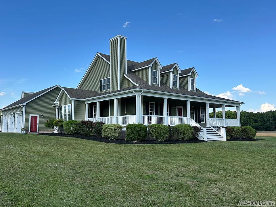 1st image of 106 Lazy Hill Dr