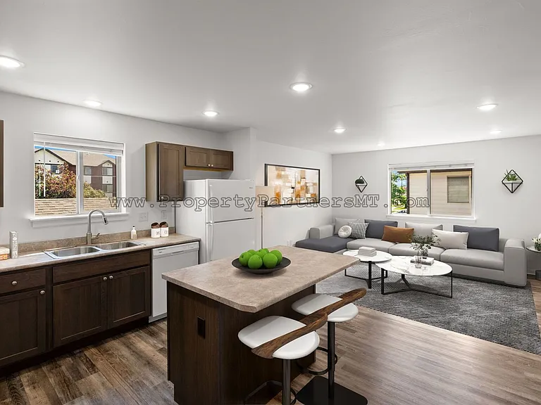 95 W Jefferson Ave — Photo 3