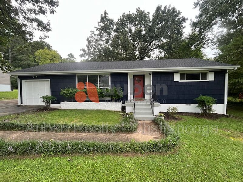 1st image of 1585 Akins Dr