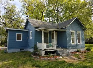 215 E Powhattan St, Ottawa, KS 66067